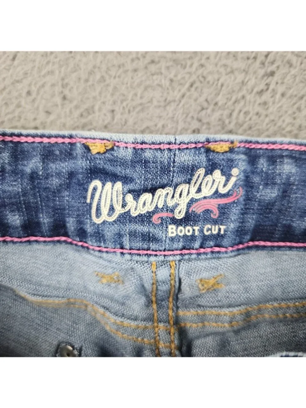 Women's Wrangler Retro Mae Mid Rise Bootcut Jean 27/3 x 32 Western Cowgirl 9MWZ - Picture 3 of 11